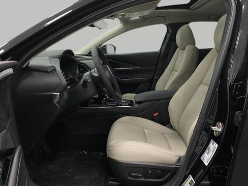 New 2025 MAZDA CX-30 AWD 2.5 S w/ Preferred Package image 26