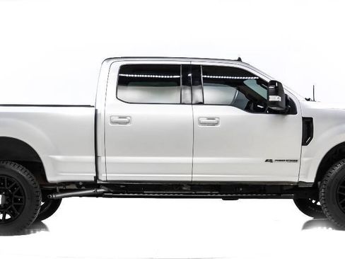 Used 2019 Ford F250 Lariat AWD/4WD image 5