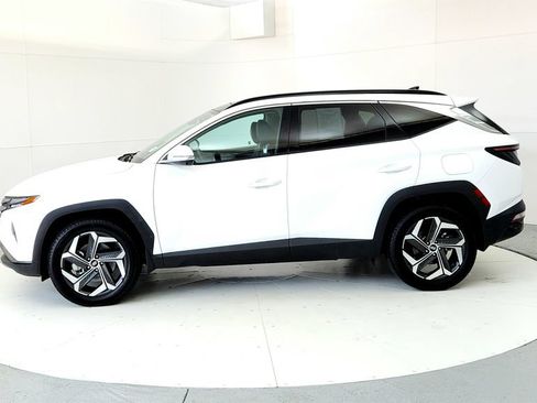 Used 2023 Hyundai Tucson Limited AWD/4WD image 3