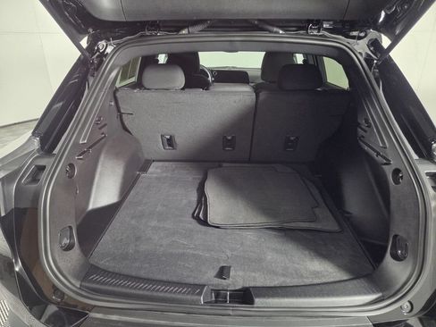 Used 2025 Chevrolet Equinox EV LT FWD image 28