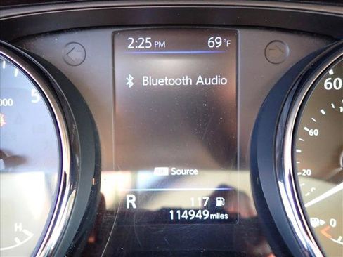 Used 2018 Nissan Rogue SL FWD image 22