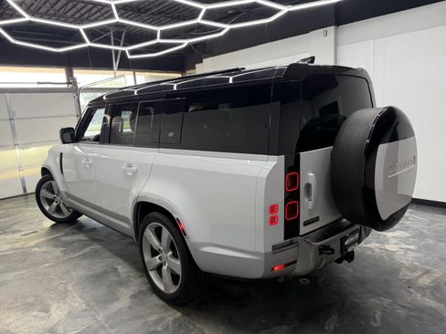 Used 2023 Land Rover Defender 130 First Edition AWD/4WD image 3