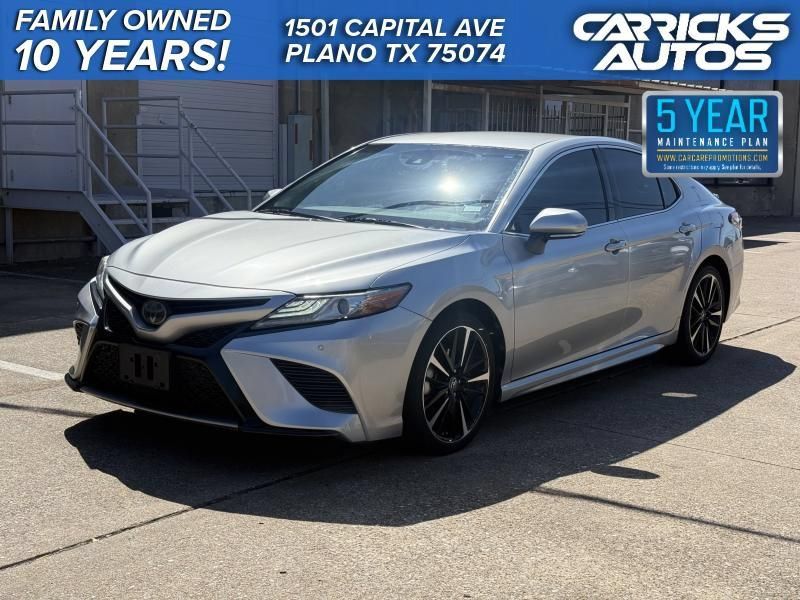 Used 2018 Toyota Camry XSE FWD image 1