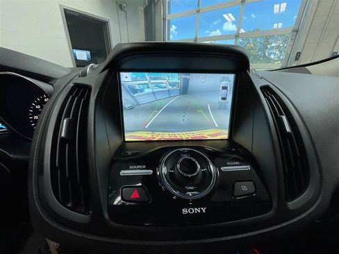 Used 2019 Ford Escape Titanium AWD/4WD image 19