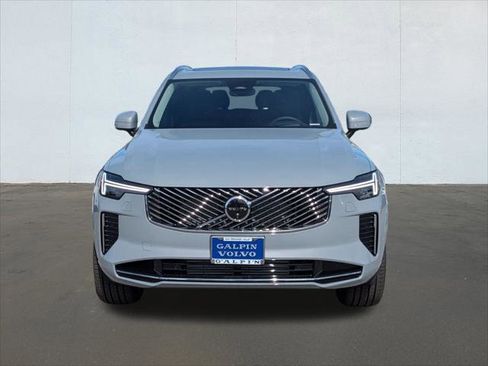 New 2026 Volvo XC90 T8 Ultra w/ Protection Package image 4