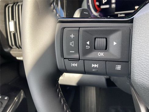 New 2026 Nissan Pathfinder Platinum w/ Cargo Package FWD image 19