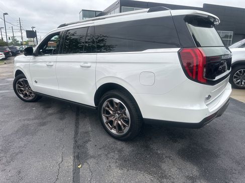 Used 2026 Ford Expedition Max King Ranch AWD/4WD image 2