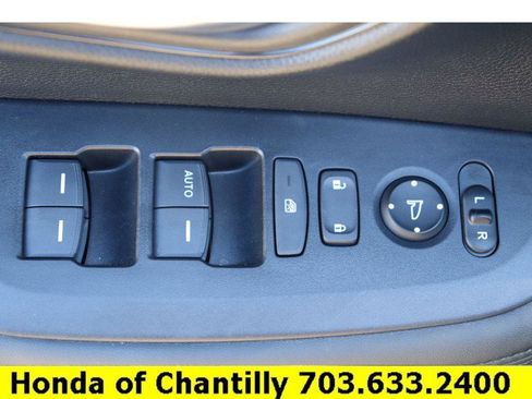Certified 2026 Honda HR-V LX image 20