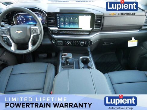 New 2026 Chevrolet Silverado 1500 LTZ w/ LTZ Premium Package image 17