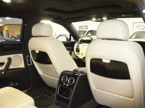 Used 2017 Bentley Flying Spur S V8 image 34
