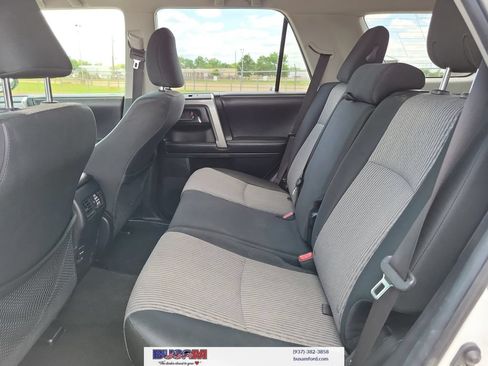 Used 2019 Toyota 4Runner SR5 AWD/4WD image 10