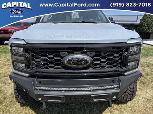 New 2026 Ford F250 Lariat w/ Black Appearance Package AWD/4WD image 11