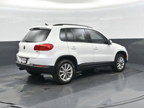 Used 2018 Volkswagen Tiguan Limited image 4