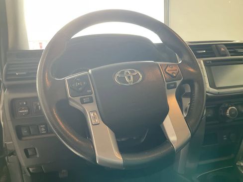 Used 2018 Toyota 4Runner SR5 Premium AWD/4WD image 14