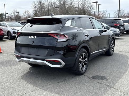 Used 2023 Kia Sportage EX image 2