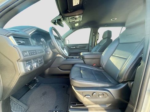 Used 2024 GMC Yukon XL Denali w/ Max Trailering Package image 22