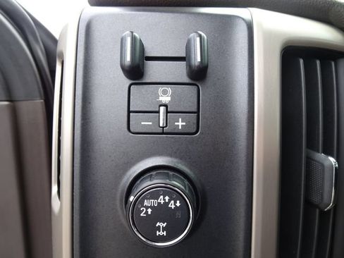 Used 2017 GMC Sierra 1500 Denali AWD/4WD image 29