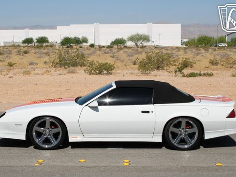 Used 1989 Chevrolet Camaro LT image 14