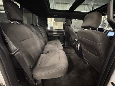 Used 2015 Ford F150 XLT w/ Equipment Group 302A Luxury image 28