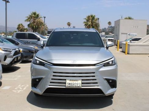 Used 2024 Lexus TX 350 AWD w/ Cold Weather Package image 2