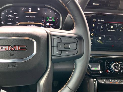 Used 2024 GMC Sierra 2500 AT4 w/ AT4 Premium Plus Package AWD/4WD image 20
