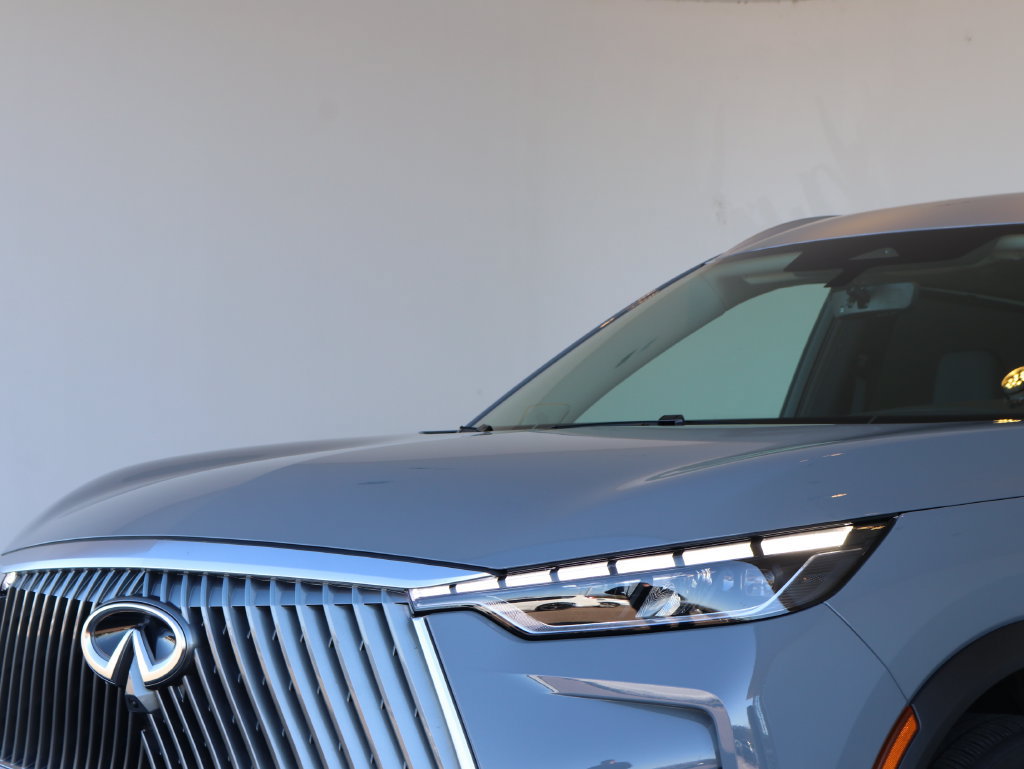 Certified 2026 INFINITI QX60 Luxe w/ Cargo Package AWD/4WD image 59