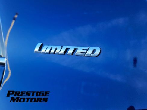 Used 2018 Toyota 4Runner Limited image 32