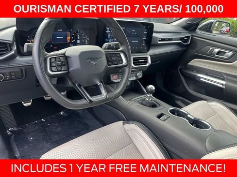Used 2025 Ford Mustang GT Premium RWD image 19