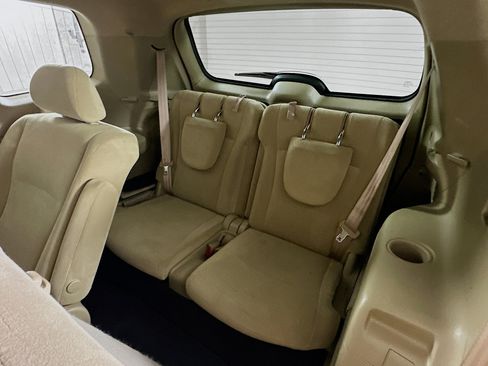 Used 2013 Toyota Highlander Plus image 28