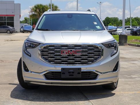 Used 2019 GMC Terrain Denali w/ Advanced Safety Package FWD image 26