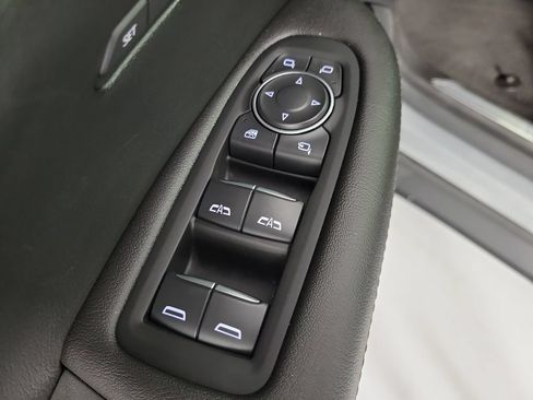 Certified 2024 Cadillac XT5 Premium Luxury AWD/4WD image 21