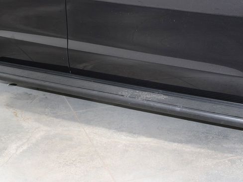 Used 2025 Ford Expedition Active RWD image 13