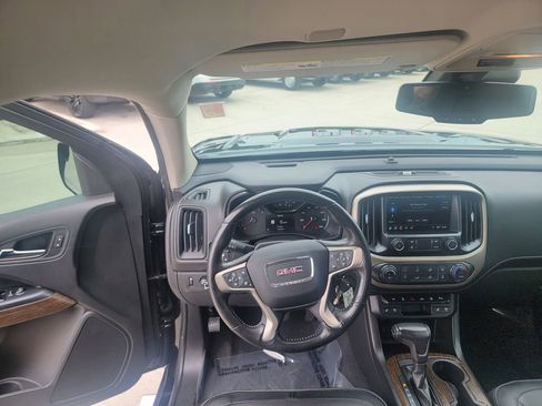 Used 2020 GMC Canyon Denali AWD/4WD image 17