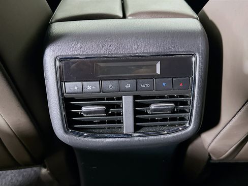 Used 2020 MAZDA CX-9 Signature image 29