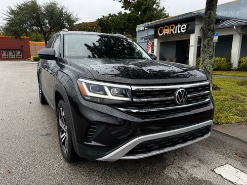 Used 2022 Volkswagen Atlas SEL AWD/4WD image 2