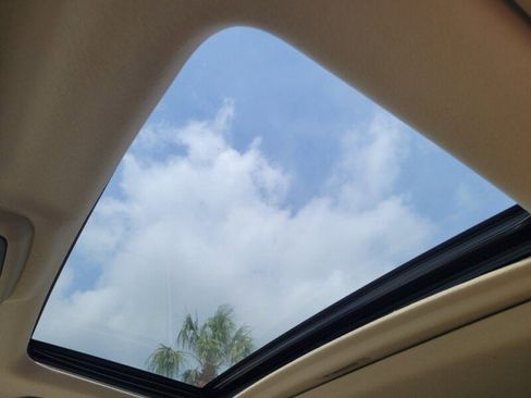 Used 2020 Toyota 4Runner SR5 Premium w/ Moonroof Package RWD image 22