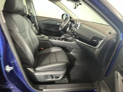 Used 2023 Nissan Rogue SL AWD/4WD image 30