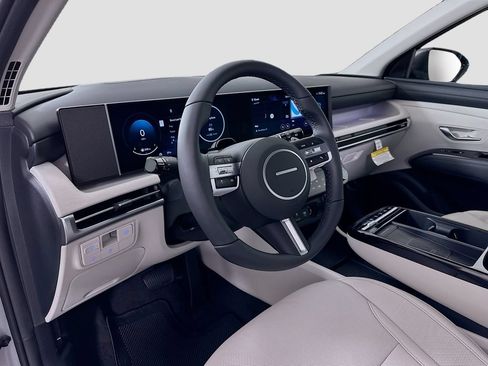 New 2026 Hyundai Tucson Limited FWD image 9