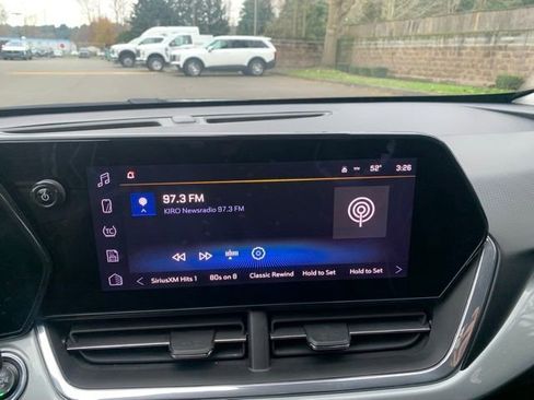 Used 2024 Chevrolet Trax LT w/ Driver Confidence Package image 14