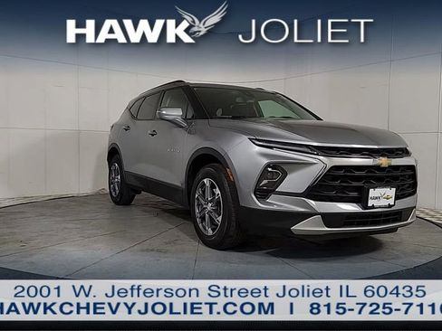Used 2024 Chevrolet Blazer LT w/ LPO, Floor Liner Package AWD/4WD image 2