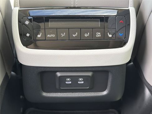 New 2027 INFINITI QX60 Luxe FWD image 27