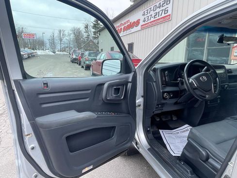 Used 2012 Honda Ridgeline Sport image 11