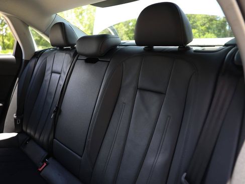 Used 2019 Audi A4 2.0T Premium Plus AWD/4WD image 8