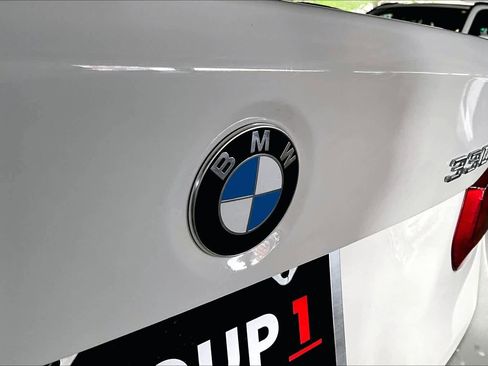 Used 2017 BMW 330i Sedan image 30