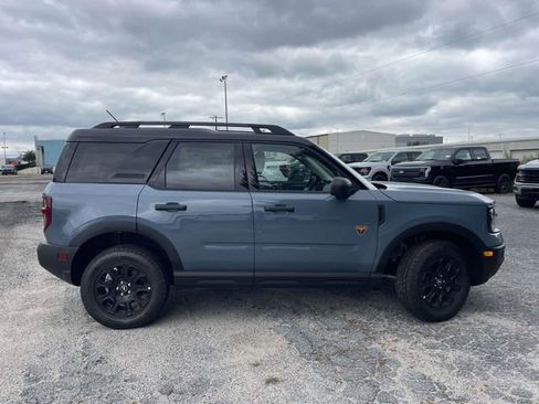 New 2025 Ford Bronco Sport Badlands AWD/4WD image 2