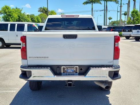 Used 2021 Chevrolet Silverado 2500 W/T w/ WT Convenience Package RWD image 9