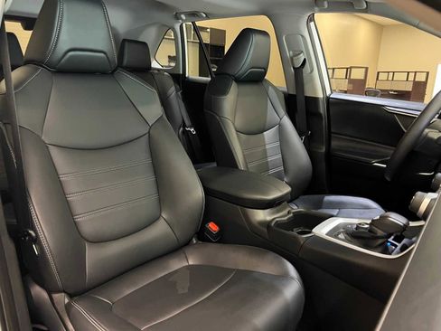 Certified 2024 Toyota RAV4 XLE Premium image 14
