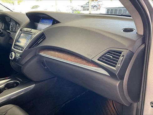 Used 2020 Acura MDX SH-AWD w/ Technology Package image 21