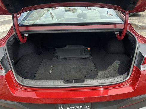 Certified 2024 Hyundai Elantra SEL FWD image 12