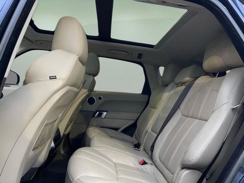 Used 2014 Land Rover Range Rover Sport HSE image 33